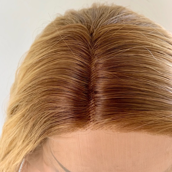 26” Ombre Honey Blonde 13x2.5 Lace Front Synthetic Wig - Picture 11 of 16